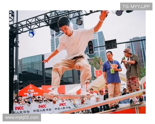 广州滑板队引领最新滑板节奏TOP10榜单，展现青春活力与竞技魅力